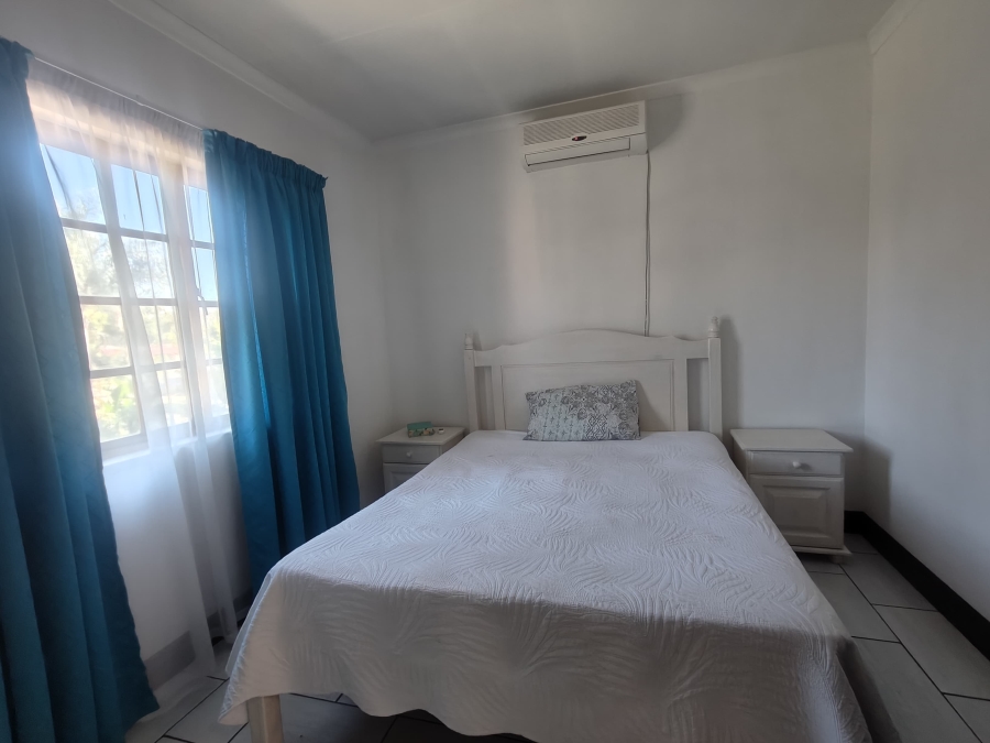 4 Bedroom Property for Sale in Oos Einde North West